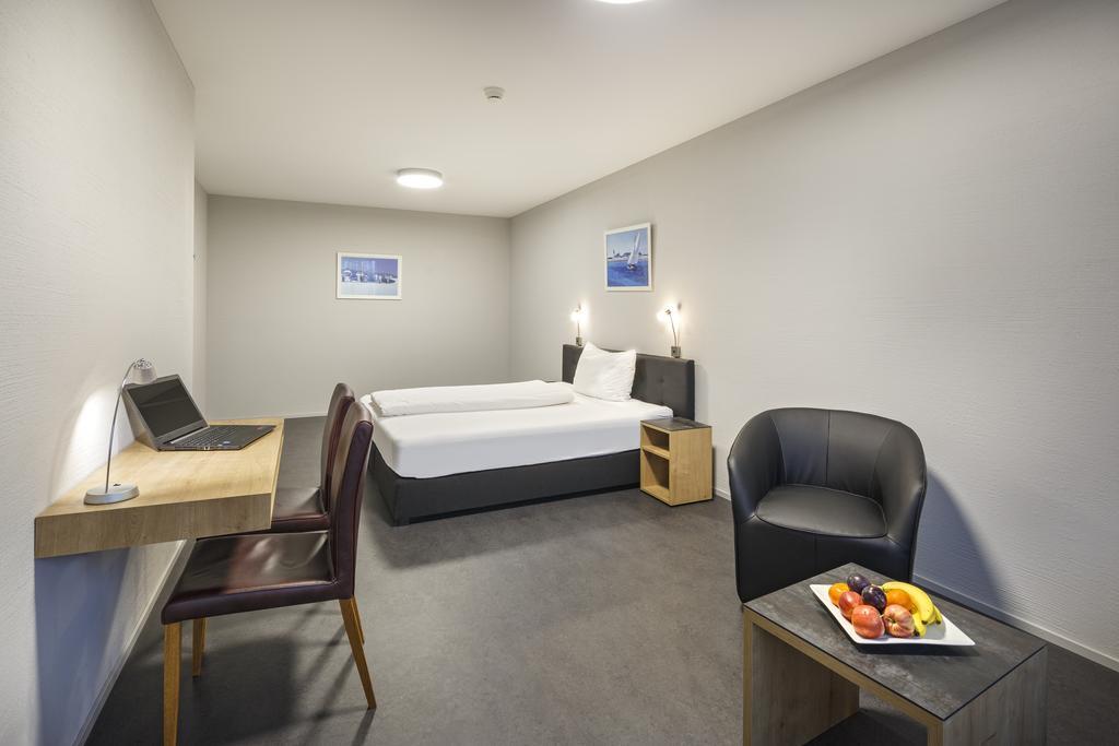 อพาร์ตโฮเต็ล อาเรา-เวสต์ สวิส ควอลิตี Aparthotel Oberentfelden ภายนอก รูปภาพ